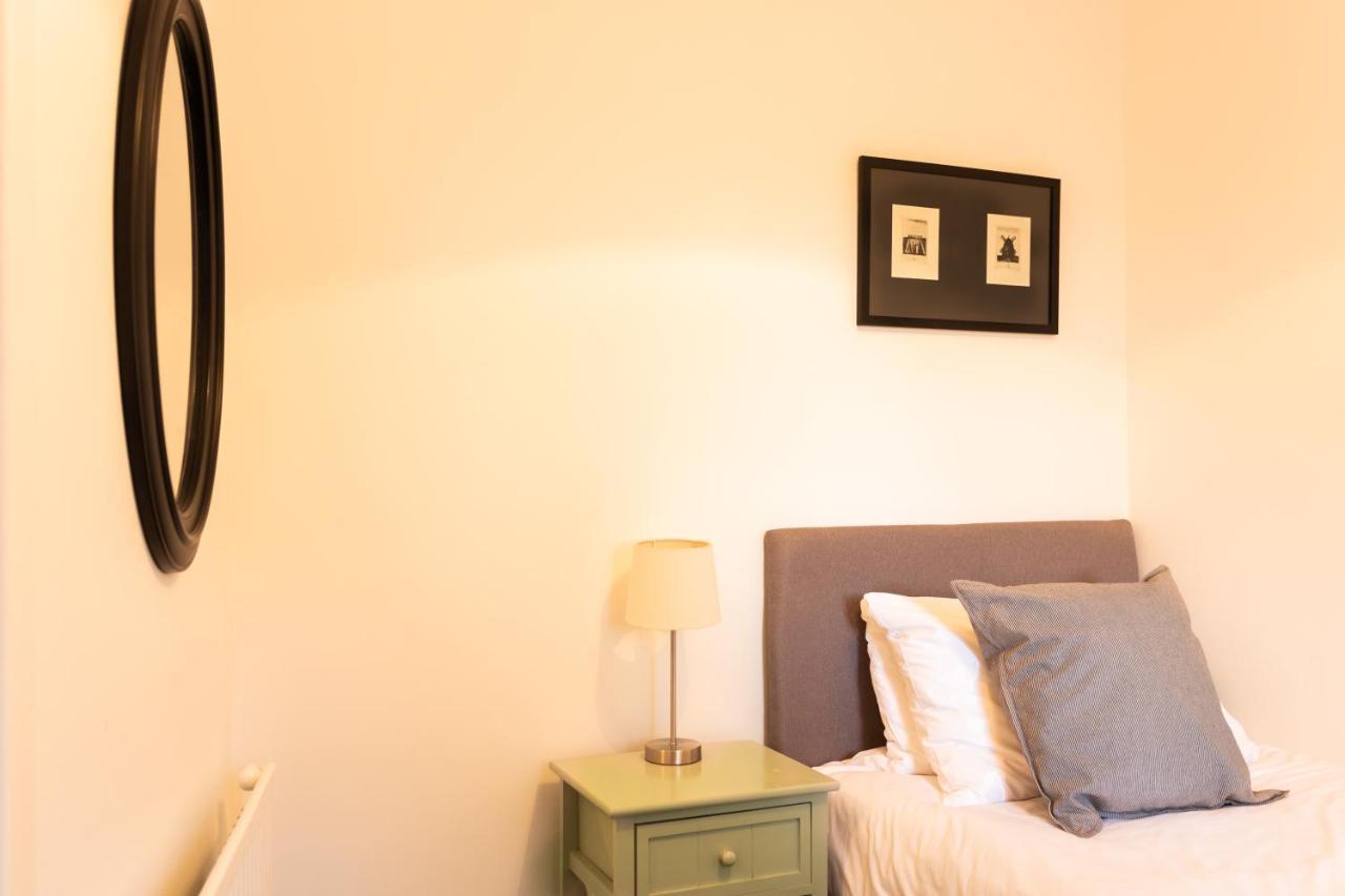 East Linton 4 Bedroom Cottage Екстер'єр фото